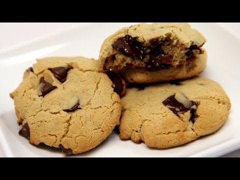 The BEST gluten free cookies ever! Homemade recipe with Ariyele! - CookingWithAlia - Episode 232 - UCB8yzUOYzM30kGjwc97_Fvw
