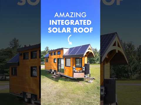 Clever Integrated Tiny House Solar Roof #offgrid #solar #solarpower #shorts
