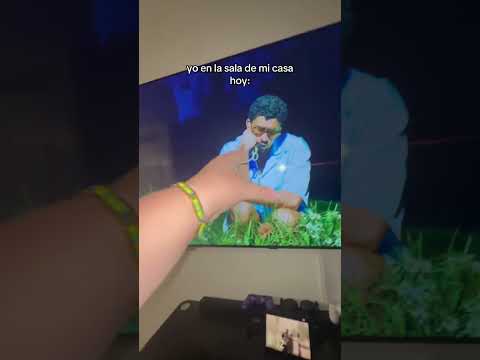 yo en el concierto de bad bunny 😂 #shorts #badbunny #concert #spanish #unamas #nomequieroirdeaqui