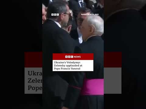Ukrainian President Volodymyr Zelensky receives applause at Pope Francis' funeral. #BBCNews