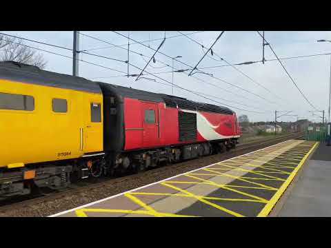 2x Class 43s fly past Chester-Le-Street with tones, hauling the NMT