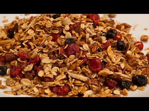 Homemade Granola Recipe - Laura Vitale - Laura in the Kitchen Episode 363 - UCNbngWUqL2eqRw12yAwcICg