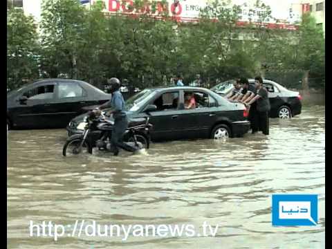 Heavy Rain in Karachi