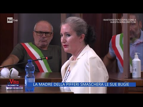 La madre della Pifferi smaschera le sue bugie - La Vita in diretta - 23/10/2023