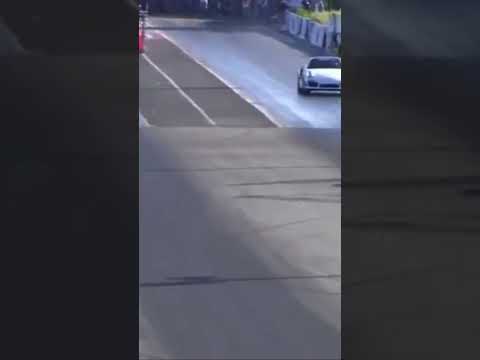 Tesla Model S PLAID vs Porsche 911 Turbo S 992 | #electriccar #porsche #race #shorts #tesla