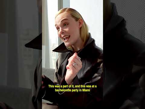 #ElleFanning likes to #party