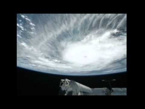 Hurricane Rina As Seen from Space Station - UCVTomc35agH1SM6kCKzwW_g