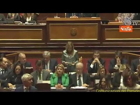 Meloni: "Vicinanza a familiari vittime di Hamas". L'applauso del Senato