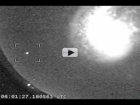 Halley's Comet Peppers Earth's Atmosphere With Debris | Video - UCVTomc35agH1SM6kCKzwW_g