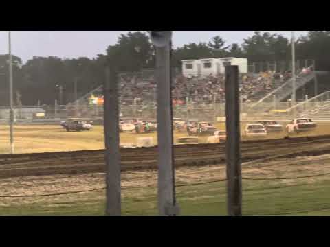 IMCA Hobby Stock feature at Independence Motor Speedway August 13, 2022 - dirt track racing video image