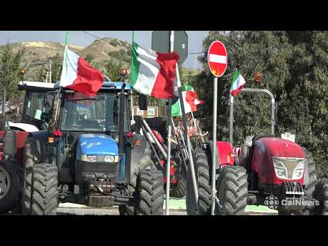 Auto ferma per protesta agricoltori: 56enne muore per malore.