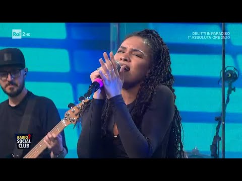 Frances Alina Ascione con "Rock Steady" - Radio2 Social Club 17/04/2024