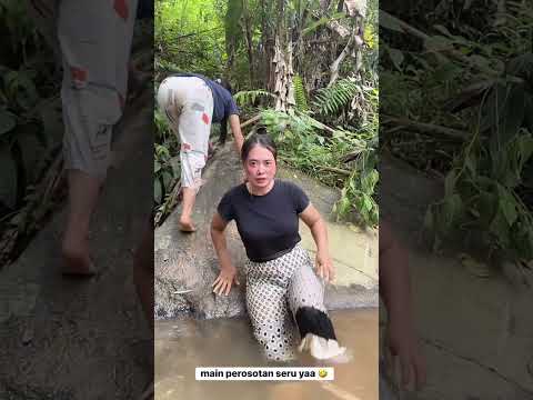 #gadisdesa #shortsfeed #shorts #viral #cute #waterfall #humor #outfit #funny #comedy #vlog