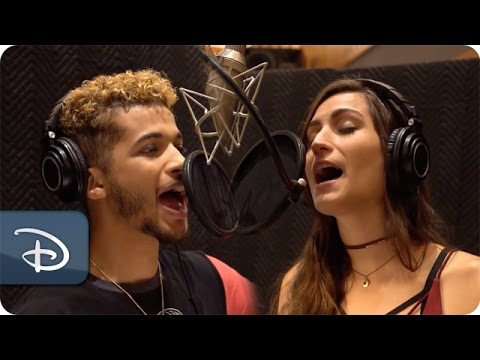 Jordan Fisher & Angie Keilhauer on Recording ‘Happily Ever After’ Theme Song - UC1xwwLwm6WSMbUn_Tp597hQ