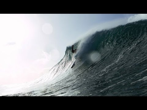 Chasing Australia's Rawest Surfing Confitions - UCblfuW_4rakIf2h6aqANefA