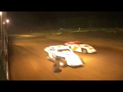 A few wild rides at the Monett Motor Speedway. - dirt track racing video image