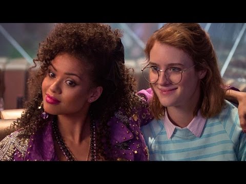 Black Mirror: Finding Inspiration in the Scary Modern World - UCKy1dAqELo0zrOtPkf0eTMw