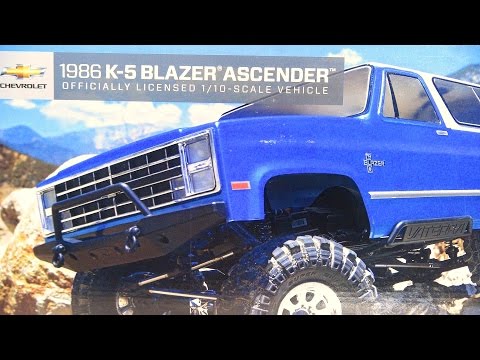 RC ADVENTURES - Vaterra 1/10 1986 Chevy K-5 Blazer Ascender 4WD Kit - Build Video 2 - Transmission - UCxcjVHL-2o3D6Q9esu05a1Q