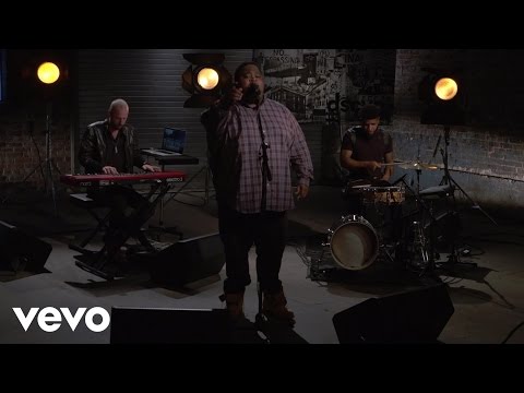 LunchMoney Lewis - Bills - Vevo dscvr (Live) - UC2pmfLm7iq6Ov1UwYrWYkZA