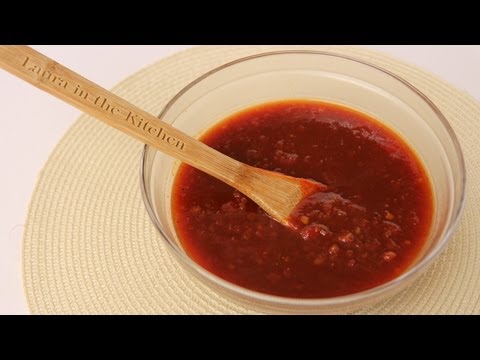 Homemade Barbecue Sauce - Laura Vitale - Laura in the Kitchen Episode 417 - UCNbngWUqL2eqRw12yAwcICg