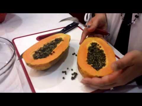 How to clean, cut and eat a papaya! - UCoq4cyttGVBzqB5oDtSQsBA