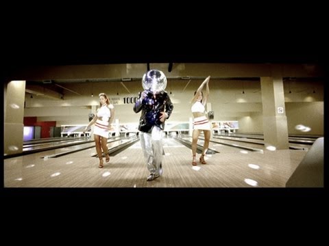 Modjo - Chillin' (Official Video) - UC74sX8oY-MVC7_3KzlnFgzQ