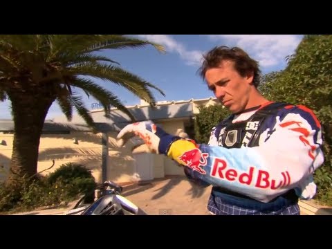 Red Bull: New Year. No Limits. 2011 - Levi LaVallee and Robbie Maddison Go Big - UCblfuW_4rakIf2h6aqANefA