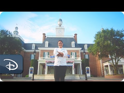 Yoly Lazo | Hispanic Heritage Month | Walt Disney World - UC1xwwLwm6WSMbUn_Tp597hQ