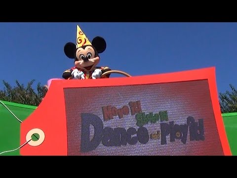 FULL Move It! Shake It! Dance & Play It! Street Party Parade at Magic Kingdom - Stitch, Phineas Ferb - UCe-gHr2O_LP7t0YJYHZQZlg