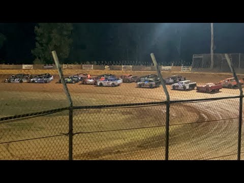 4/27/2024 Thunder Bomber Harris Speedway - dirt track racing video image