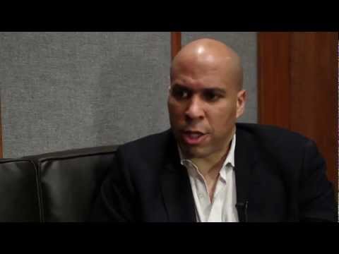Newark's Mayor Cory Booker on Social Media | TechCrunch At SXSW 2013 - UCCjyq_K1Xwfg8Lndy7lKMpA