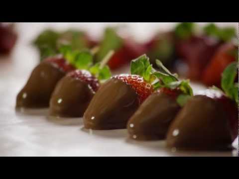 How to Make Elegant Chocolate Covered Strawberries - UC4tAgeVdaNB5vD_mBoxg50w