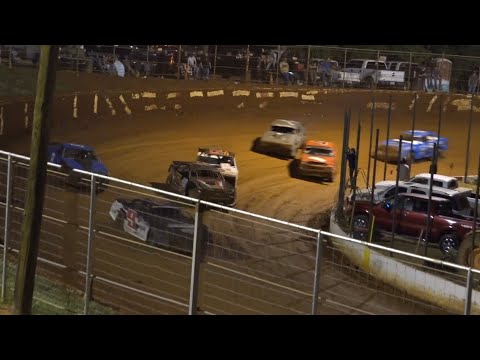 Stock V8 at Winder Barrow Speedway 5/4/2024 - dirt track racing video image