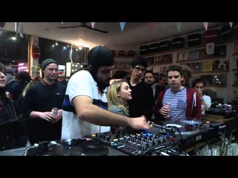 MGUN Boiler Room DJ Set at Sounds Of The Universe - UCGBpxWJr9FNOcFYA5GkKrMg