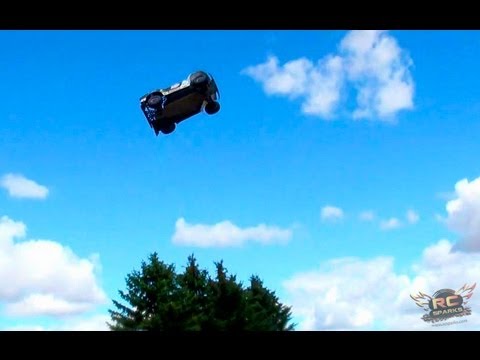 RC ADVENTURES - LOSi 5ive T (5T) 4X4 25 Foot Jumps - & REDCAT XBe - UCxcjVHL-2o3D6Q9esu05a1Q