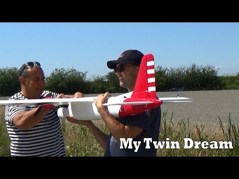 My Twin Dream Maiden flight - UCArUHW6JejplPvXW39ua-hQ