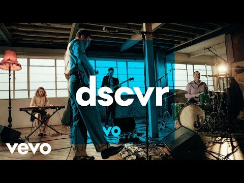 Trudy and the Romance - Is There A Place I Can Go - Vevo dscvr (Live) - UC-7BJPPk_oQGTED1XQA_DTw