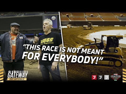 Building The Gateway Dirt Nationals Track With Kenny Wallace - dirt track racing video image
