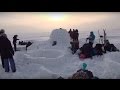 Igloo building masterclass on the frozen Ob river - Exlinguo Novosibirsk