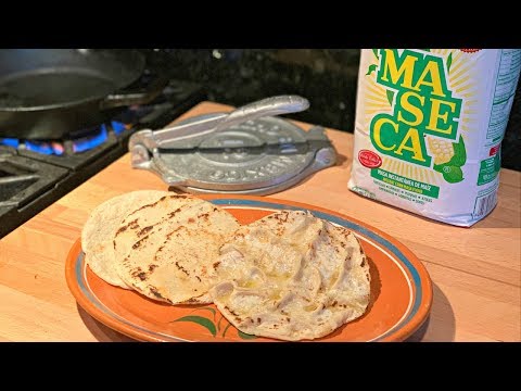 How to make Corn Tortillas (Easy Step by Step) Views Recipe - UC3SavWiENFTi57igE7jtUoA