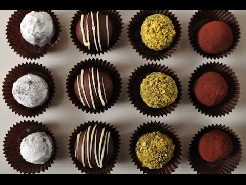 Bourbon Balls Recipe Demonstration - Joyofbaking.com - UCFjd060Z3nTHv0UyO8M43mQ