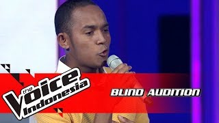 Aldo - Langit Abu-Abu | Blind Auditions | The Voice Indonesia GTV 2018
