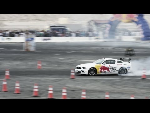 High Speed Drifting in Kuwait - Red Bull Car Park Drift 2014 - UCblfuW_4rakIf2h6aqANefA