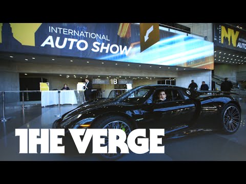 A tour of the New York International Auto Show - UCddiUEpeqJcYeBxX1IVBKvQ