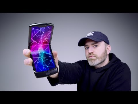 Motorola Razr 2019 Unboxing - Whoa. - UCsTcErHg8oDvUnTzoqsYeNw