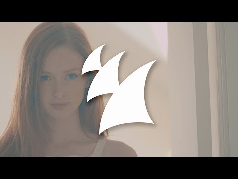 Carl Nunes -White Dress (Official Music Video) - UCGZXYc32ri4D0gSLPf2pZXQ