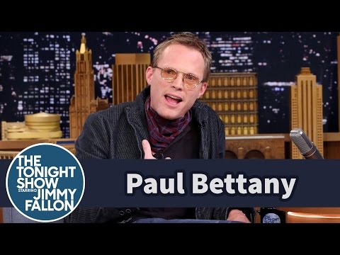 Paul Bettany Hates Halloween - UC8-Th83bH_thdKZDJCrn88g