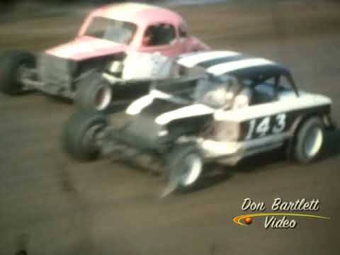 Weedsport Speedway, April 23, 1972 Qualifying (part 1 of 2) - dirt track racing video image