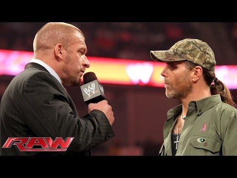 Triple H and Shawn Michaels don't see eye-to-eye: Raw, Oct. 21, 2013 - UCJ5v_MCY6GNUBTO8-D3XoAg