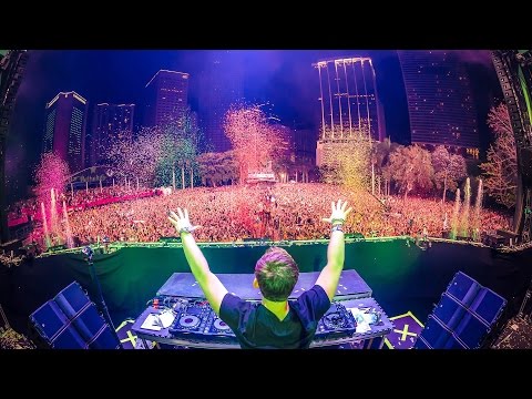 Hardwell - LIVE @ Ultra Music Festival (2015) - UCPT5Q93YbgJ_7du1gV7UHQQ